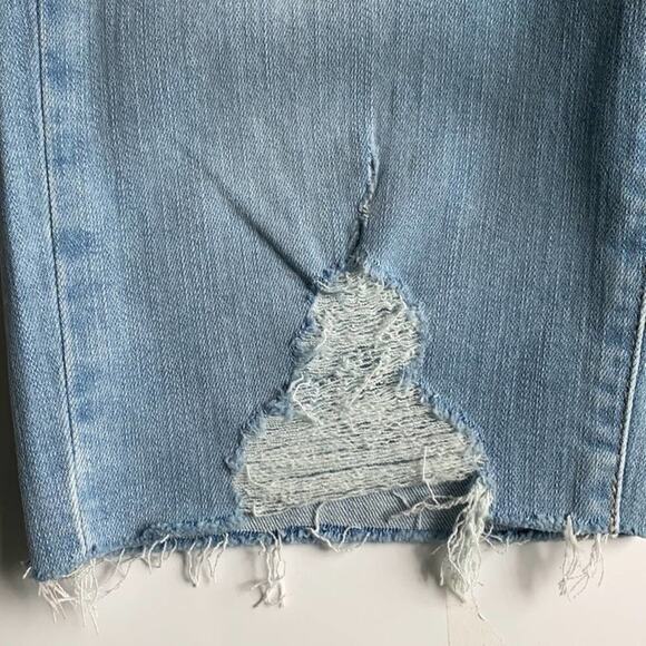 Paige Jax Cut Off Shorts Size 24 Denim⭐️⭐️⭐️⭐️⭐️ - Picture 8 of 9